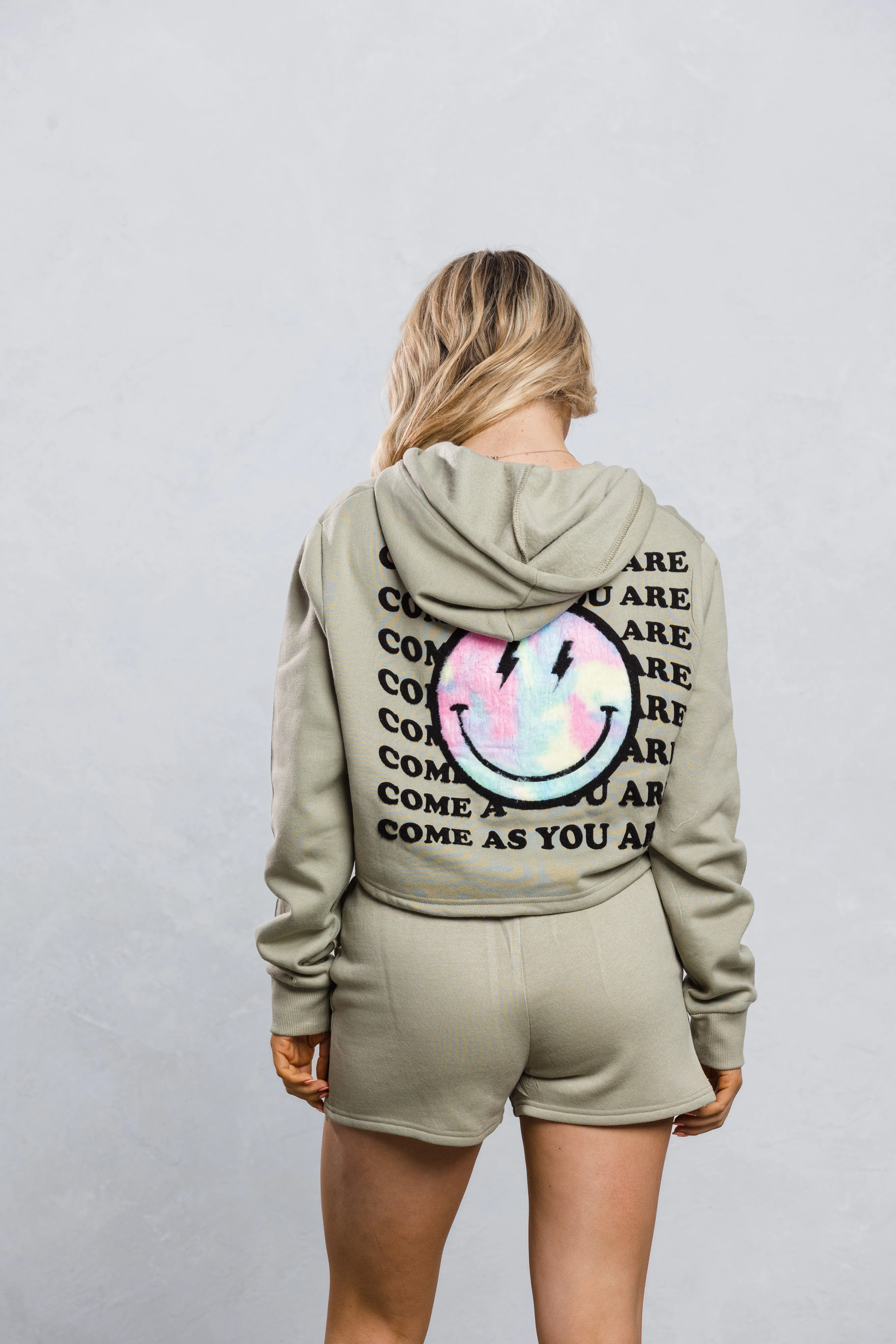 COME AS YOU ARE Crop Hoodie Set